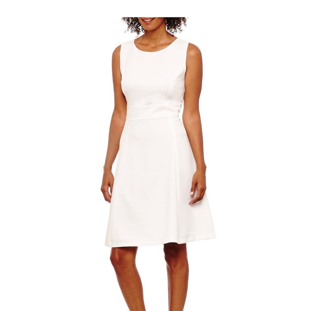 Evan-Picone sleeveless dress
